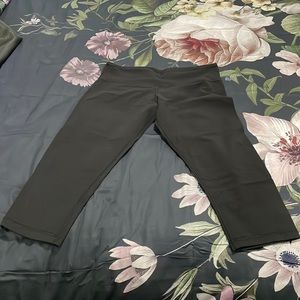 Lululemon Capris Size 12